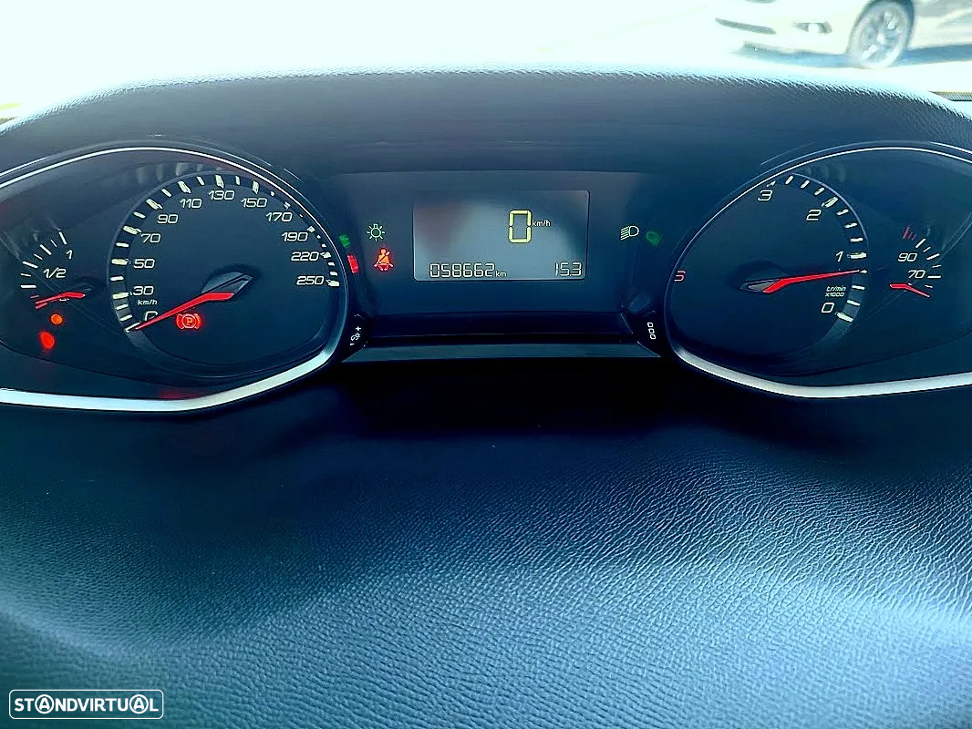 Peugeot 308 SW 1.5 BlueHDi Style - 10
