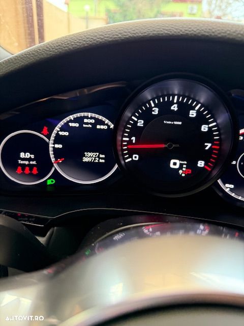 Porsche Cayenne - 13