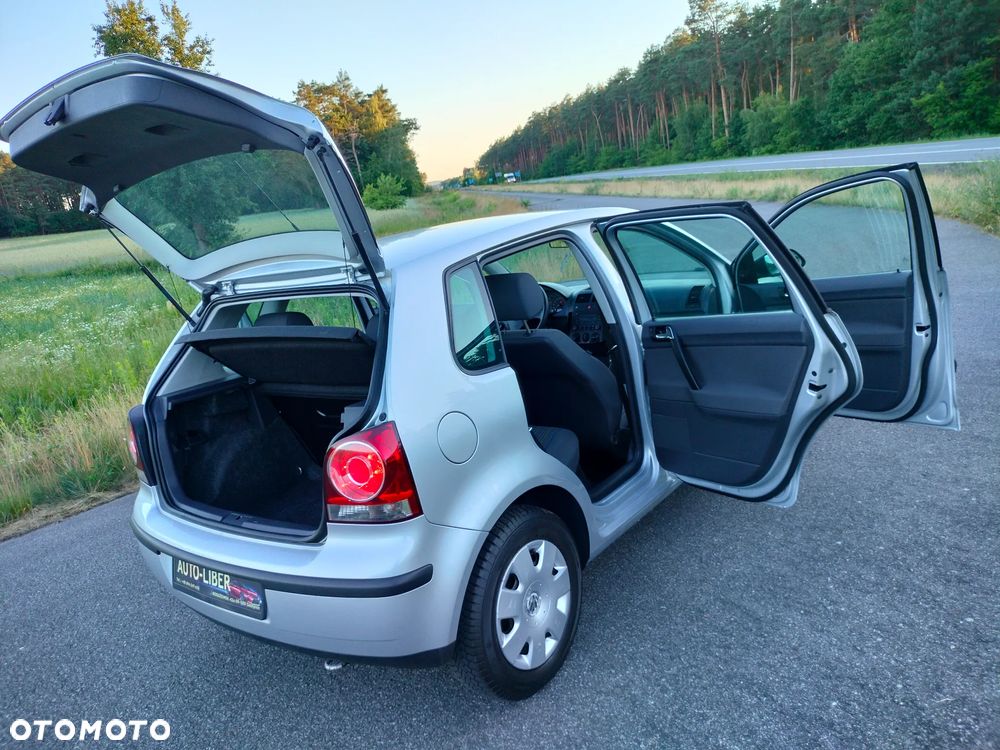 Volkswagen Polo 1.2 Style - 21