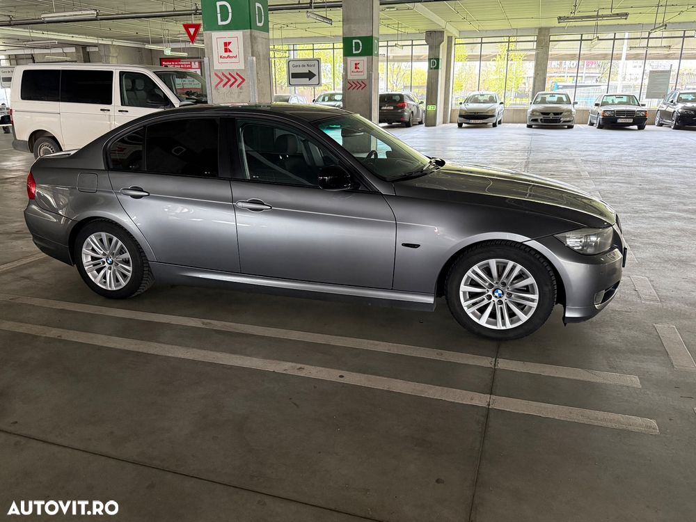 BMW Seria 3 320d - 5