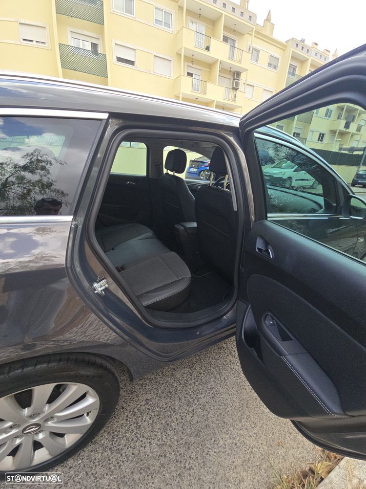 Opel Astra Sports Tourer 1.6 CDTI Innovation S/S - 28
