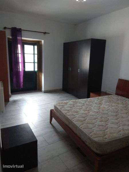 Alugo apartamento T2 - Grande imagem: 3/7