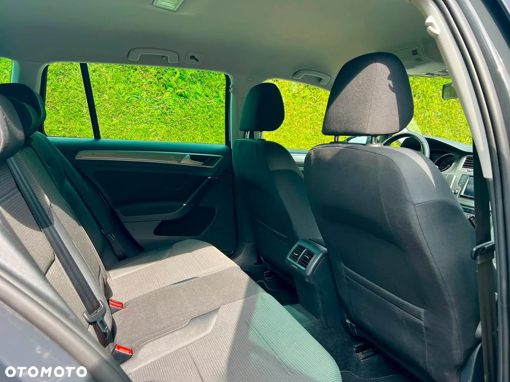 Volkswagen Golf 2.0 TDI (BlueMotion Technology) Comfortline - 12