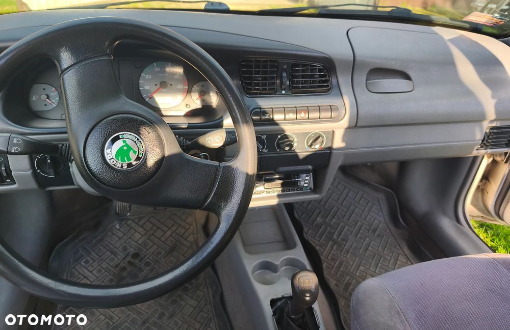 Skoda Felicia 1.3 LX - 7