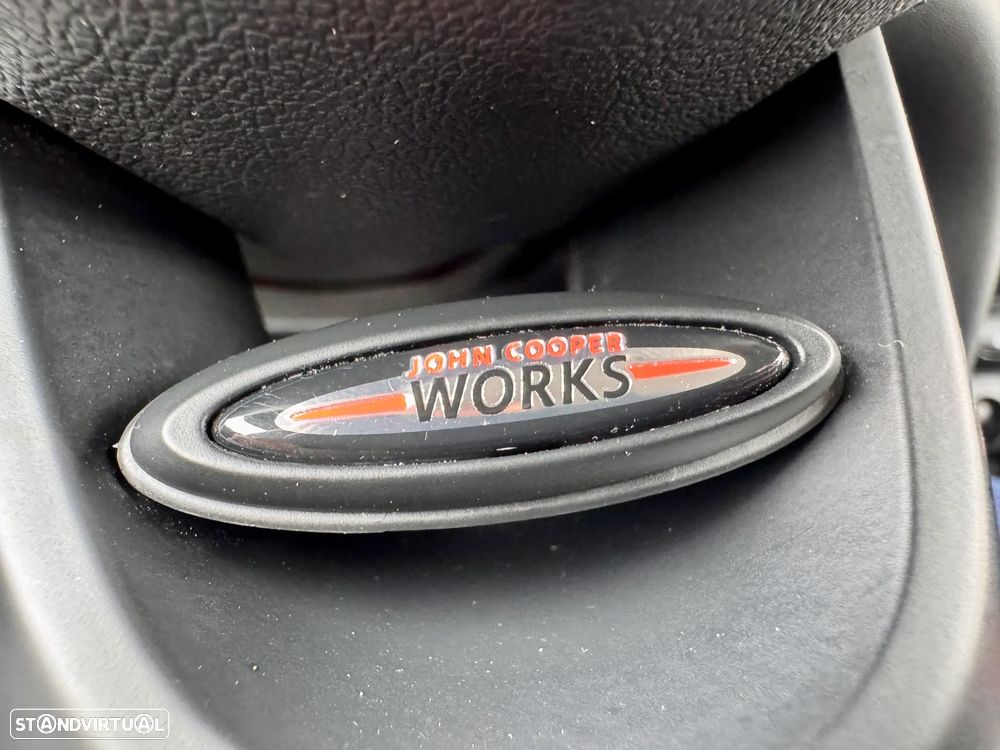MINI 3 Portas Cooper SD Aut. - 30
