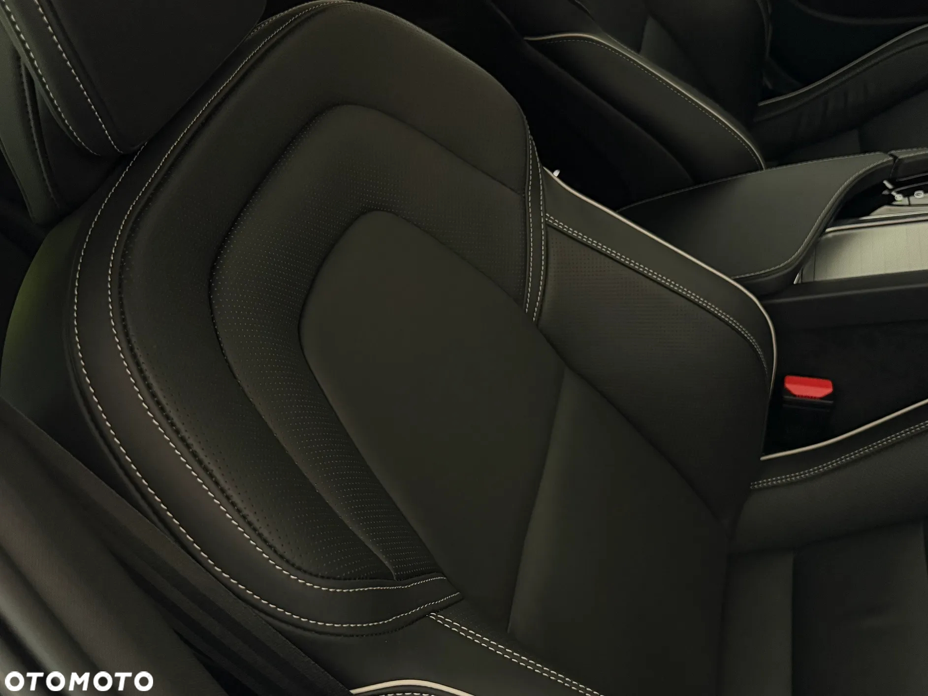 Volvo V90 B4 D Plus Dark - 9