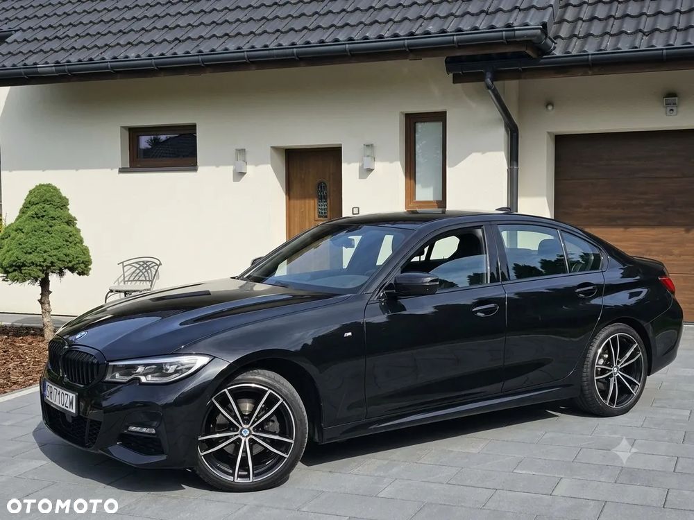 BMW Seria 3 320d xDrive MHEV M Sport sport - 2