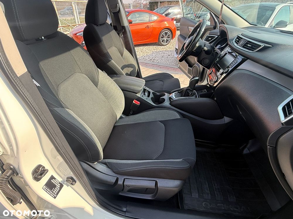 Nissan Qashqai 1.7 dCi Xtronic ALL-MODE 4x4i TEKNA - 21