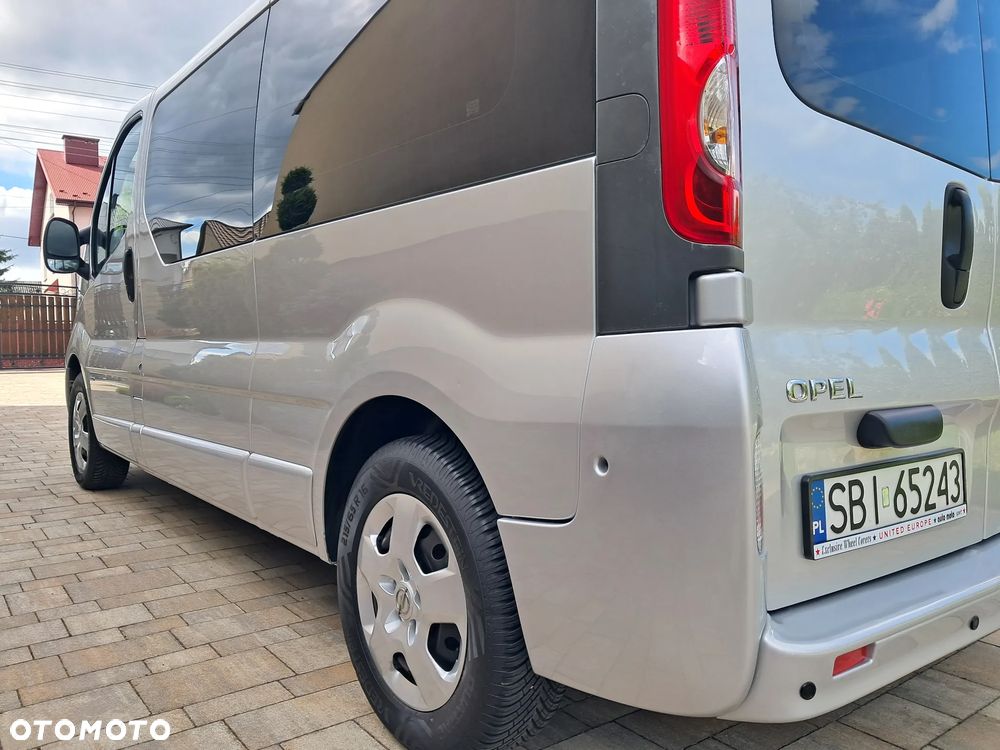 Opel Vivaro L2H1 2.9t - 28