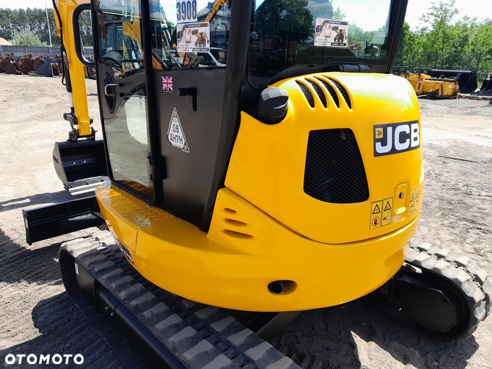 JCB 8030 2013r - 12
