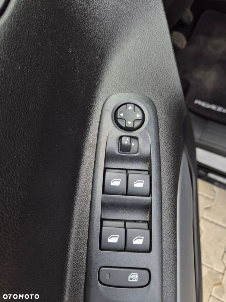 Toyota Proace City Verso Long 1.2 D-4T Family - 10