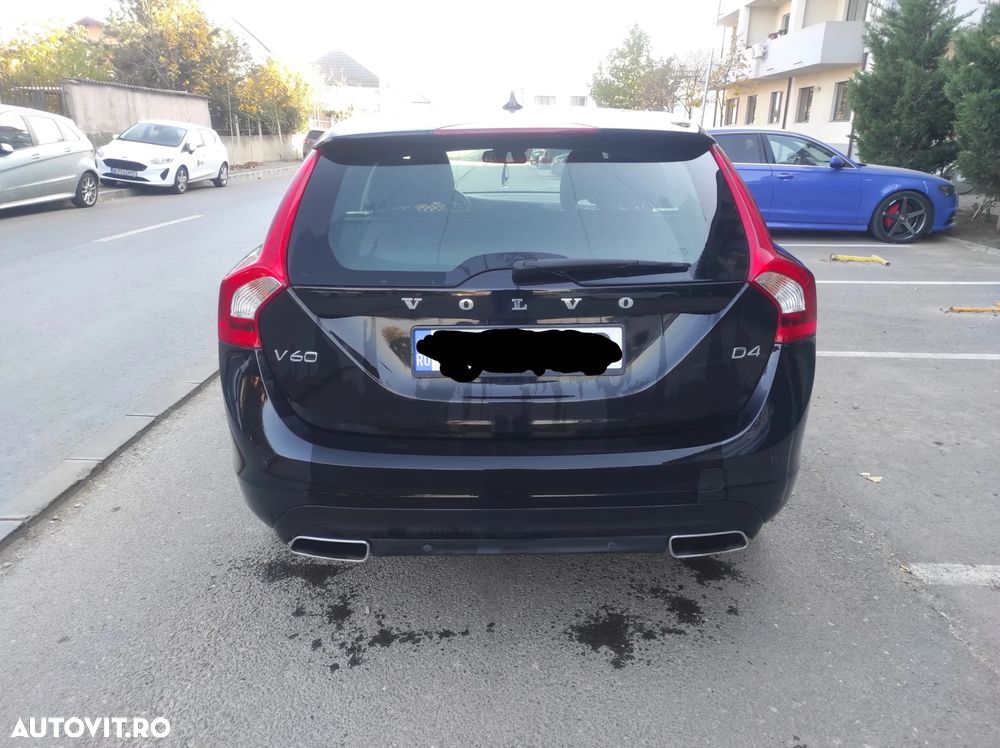 Volvo V60 D4 Kinetic - 6