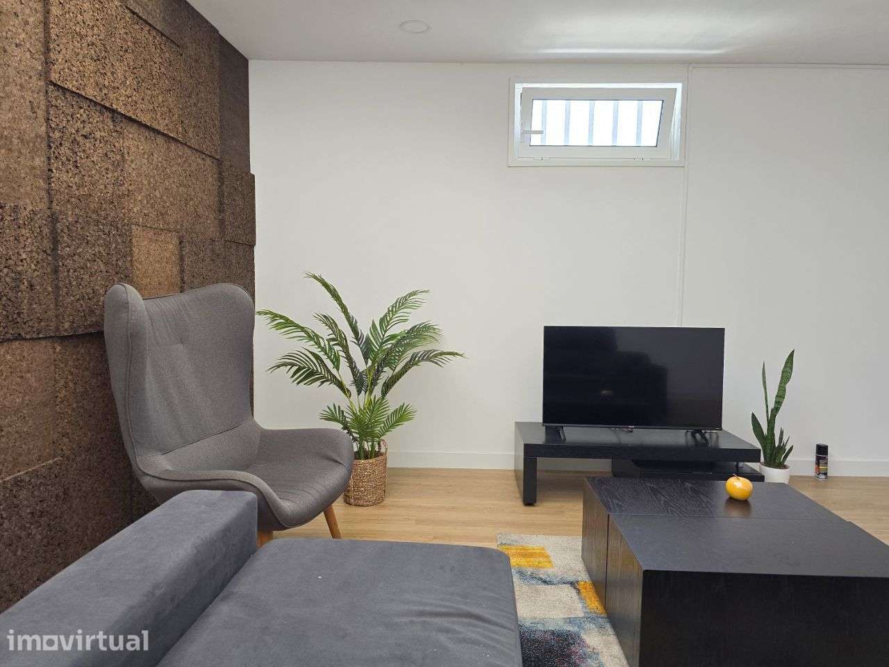 Moradia T7 totalmente remodelada, localizada em Aradas, Aveiro - Grande imagem: 4/40