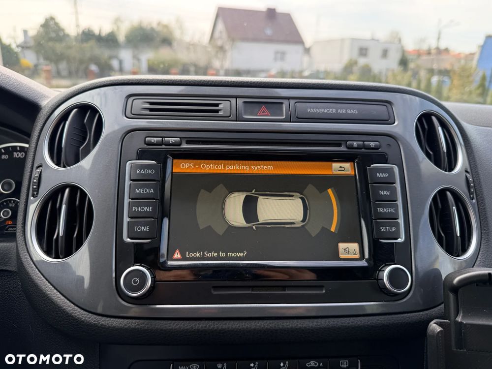 Volkswagen Tiguan 2.0 TDI 4Mot Perfectline R-Style DSG - 26