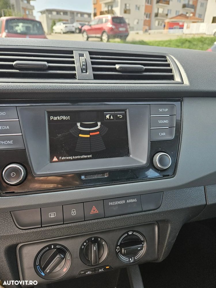 Skoda Fabia 1.0 MPI Ambition - 6