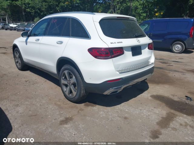 Mercedes-Benz GLC 300 4-Matic - 3