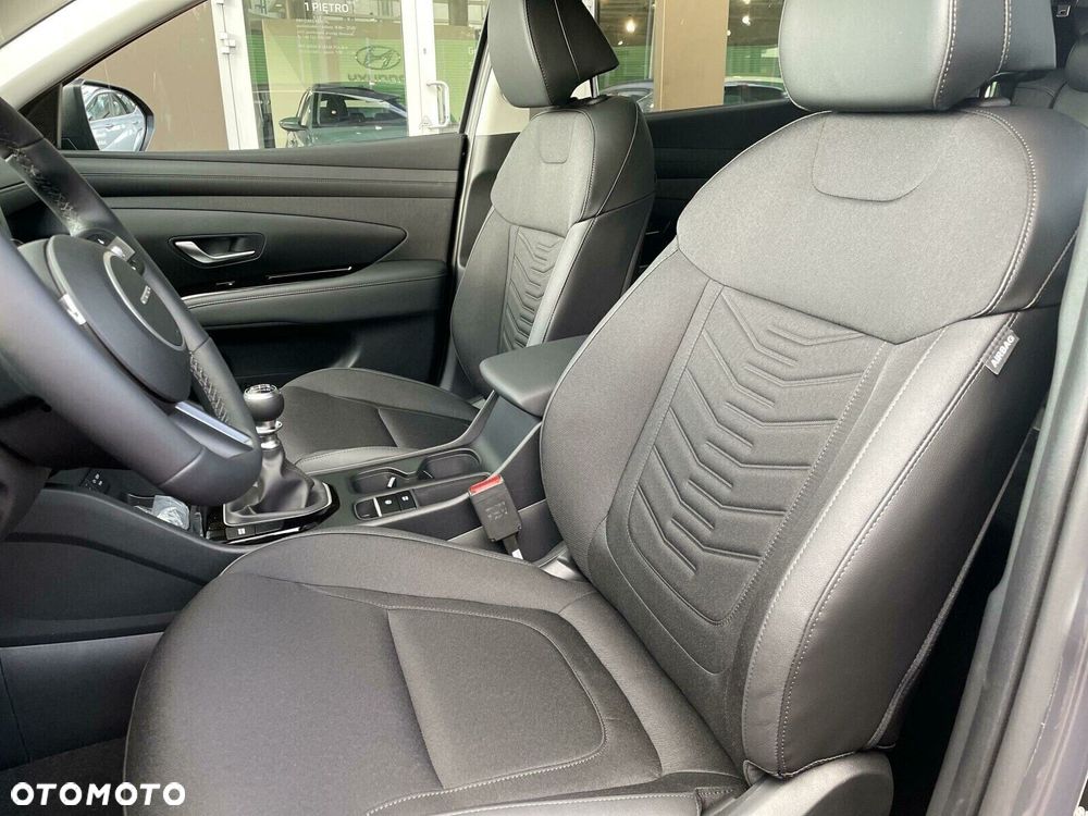 Hyundai Tucson - 13