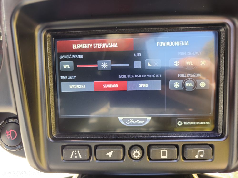 Indian Roadmaster - 16