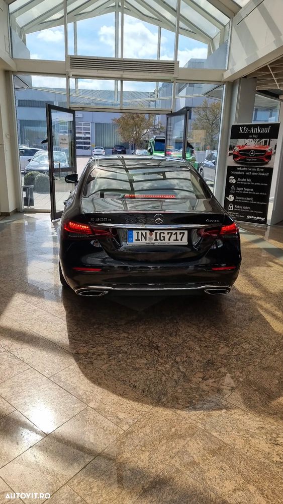 Mercedes-Benz E 300 d 4MATIC 9G-TRONIC - 9