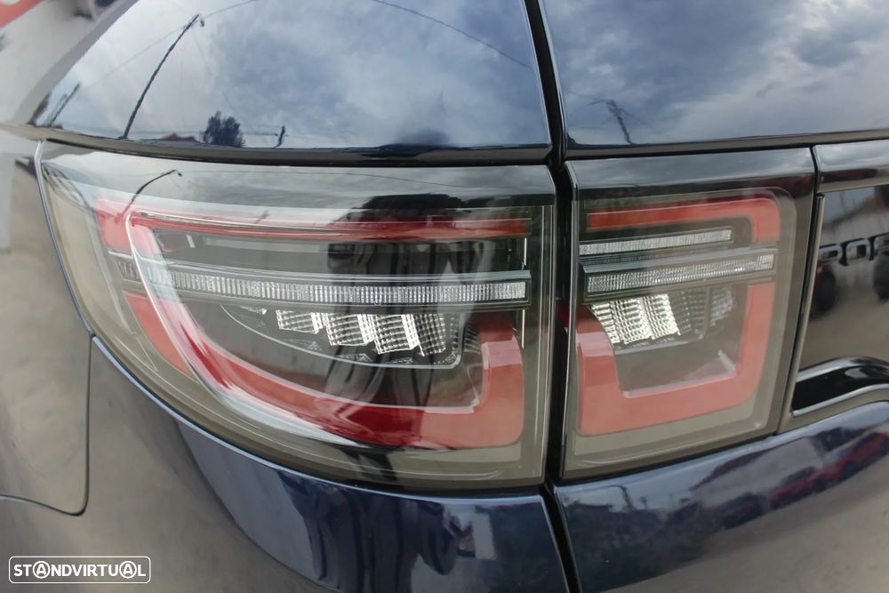 Land Rover Discovery Sport 2.0 Si4 AWD - 11