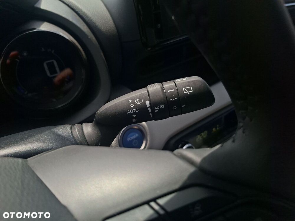 Toyota Yaris - 20