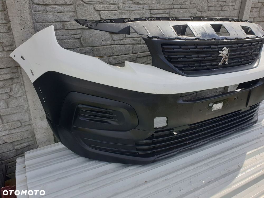 PEUGEOT Rifter Partner ZDERZAK PRZÓD - 3