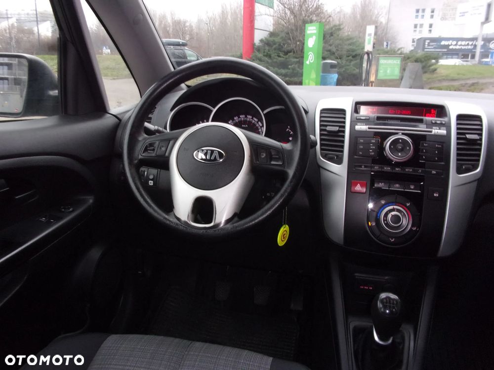 Kia Venga 1.4 S - 14