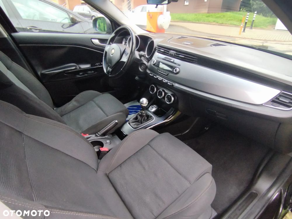 Alfa Romeo Giulietta 1.4 TB - 12