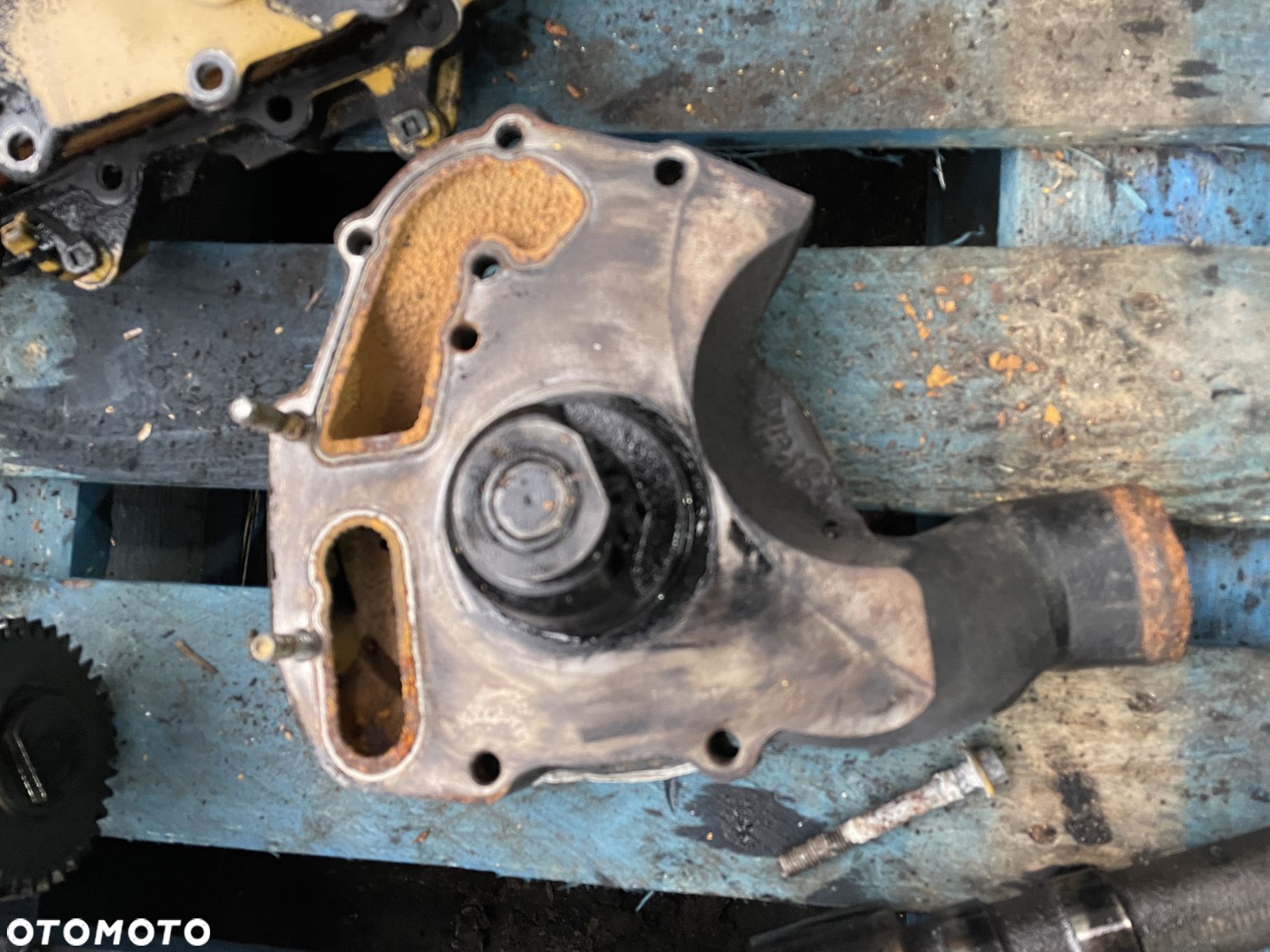 Caterpillar Cat Perkins 1106D C6.6 - pompa wody - 1