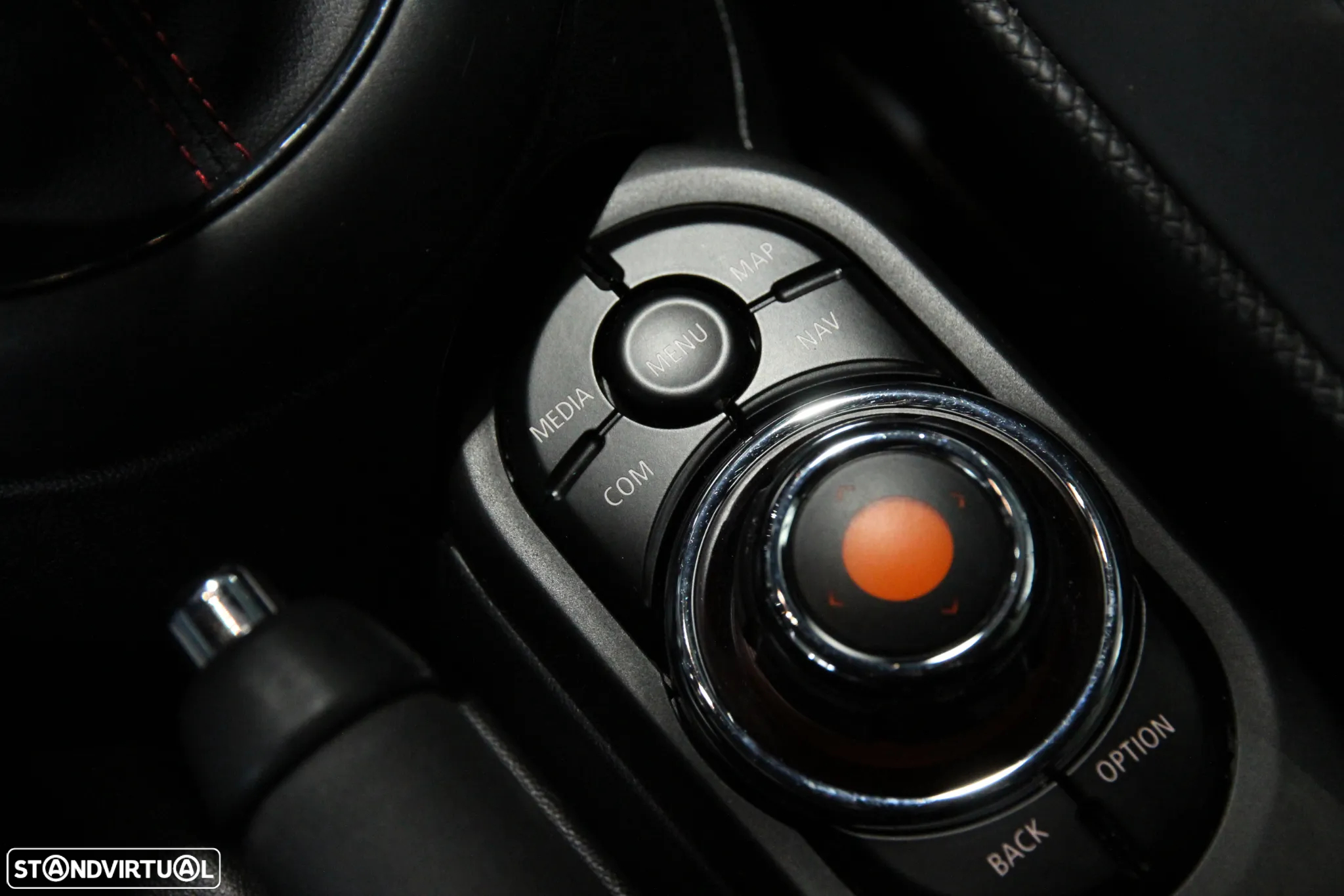 MINI 3 Portas John Cooper Works Auto Desportiva - 20