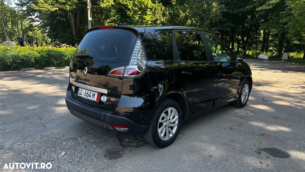 Renault Scenic - 3