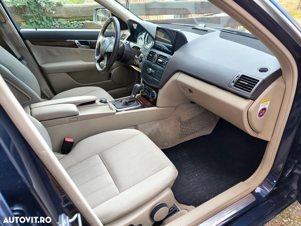 Mercedes-Benz C 320 CDI 7G-TRONIC Avantgarde - 9