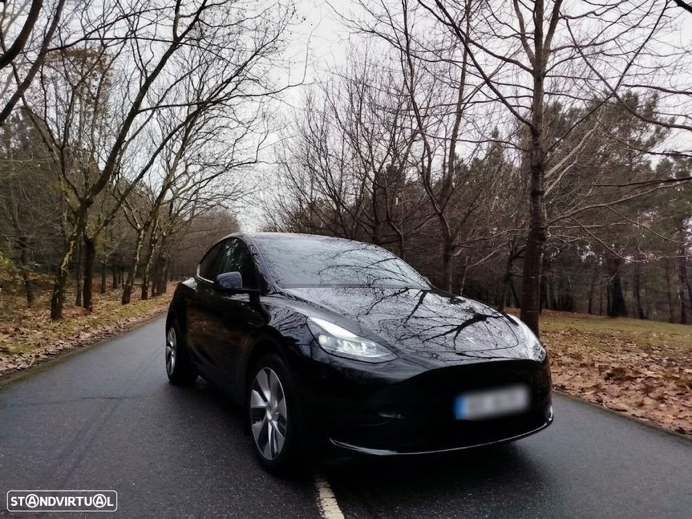 Tesla Model Y RWD - 1