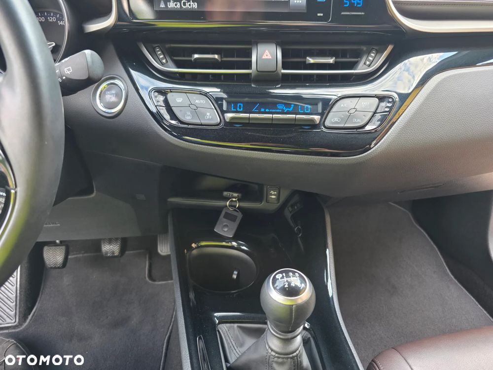 Toyota C-HR 1.2 T Prestige - 37