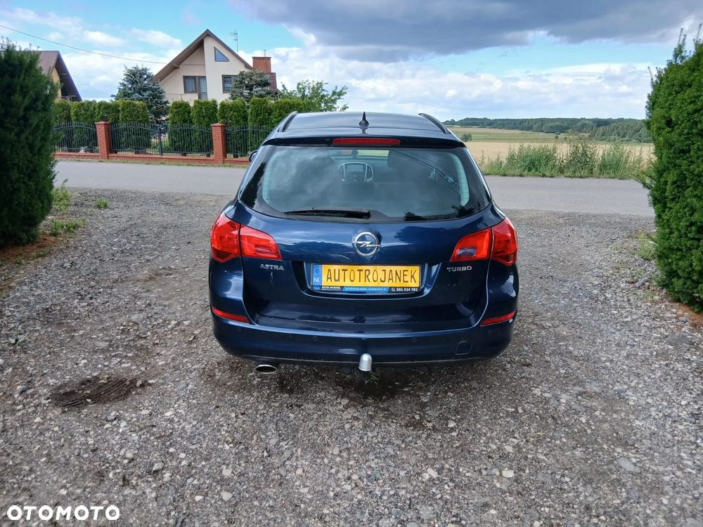 Opel Astra 1.4 Turbo Design Edition - 5