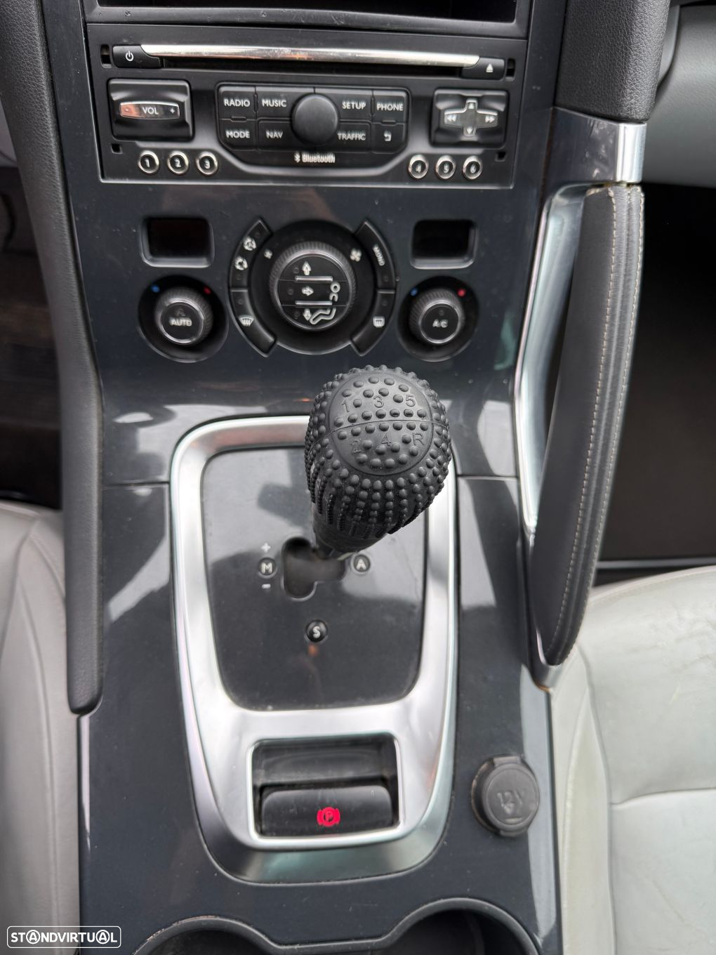 Peugeot 3008 1.6 e-HDi Active 2-Tronic - 14