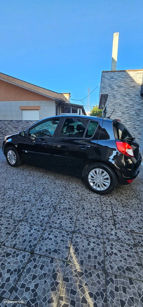 Renault Clio 1.2 16V 75 GPS - 4