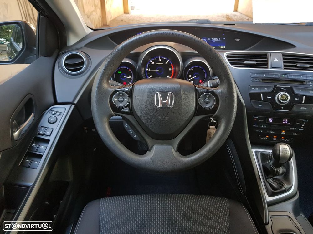 Honda Civic Tourer 1.6 i-DTEC Comfort - 41
