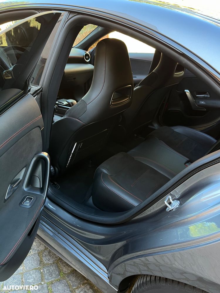 Mercedes-Benz CLA - 9