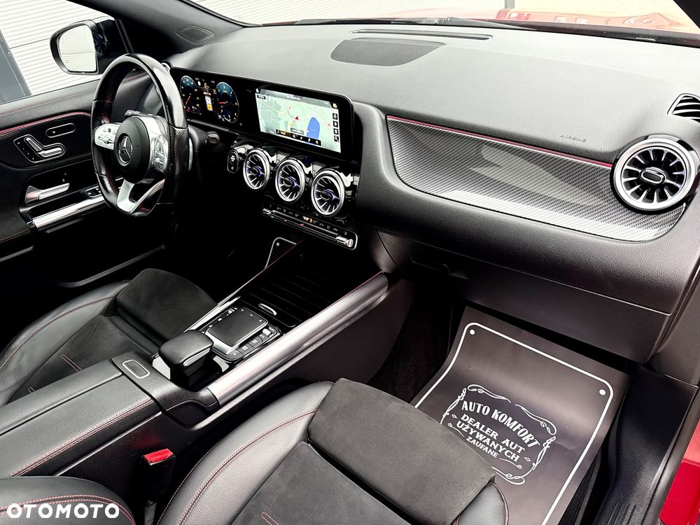 Mercedes-Benz GLB - 28