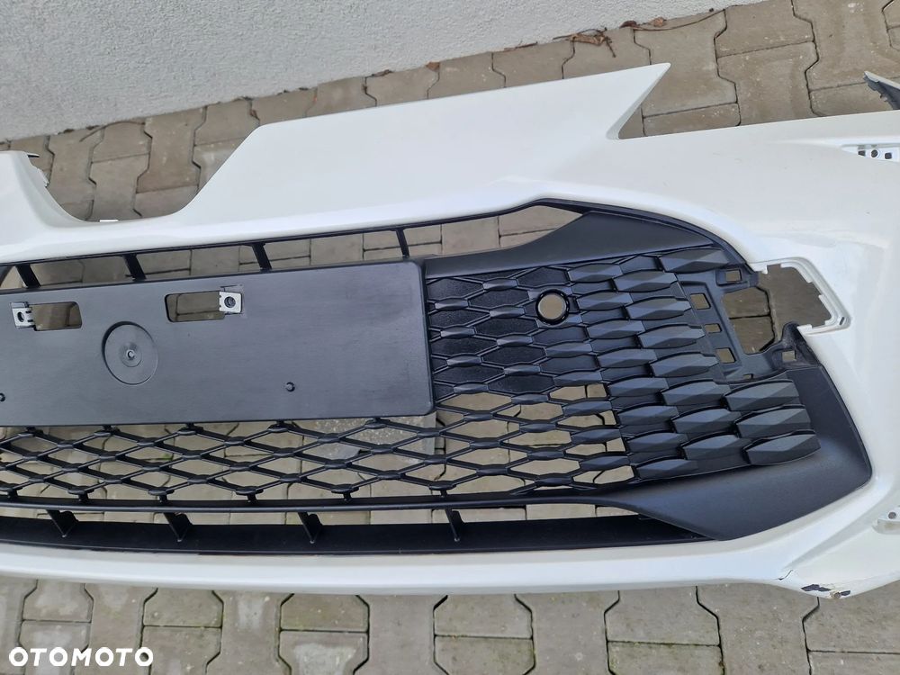 Zderzak Toyota Corolla XII E210 E21 sedan - 3