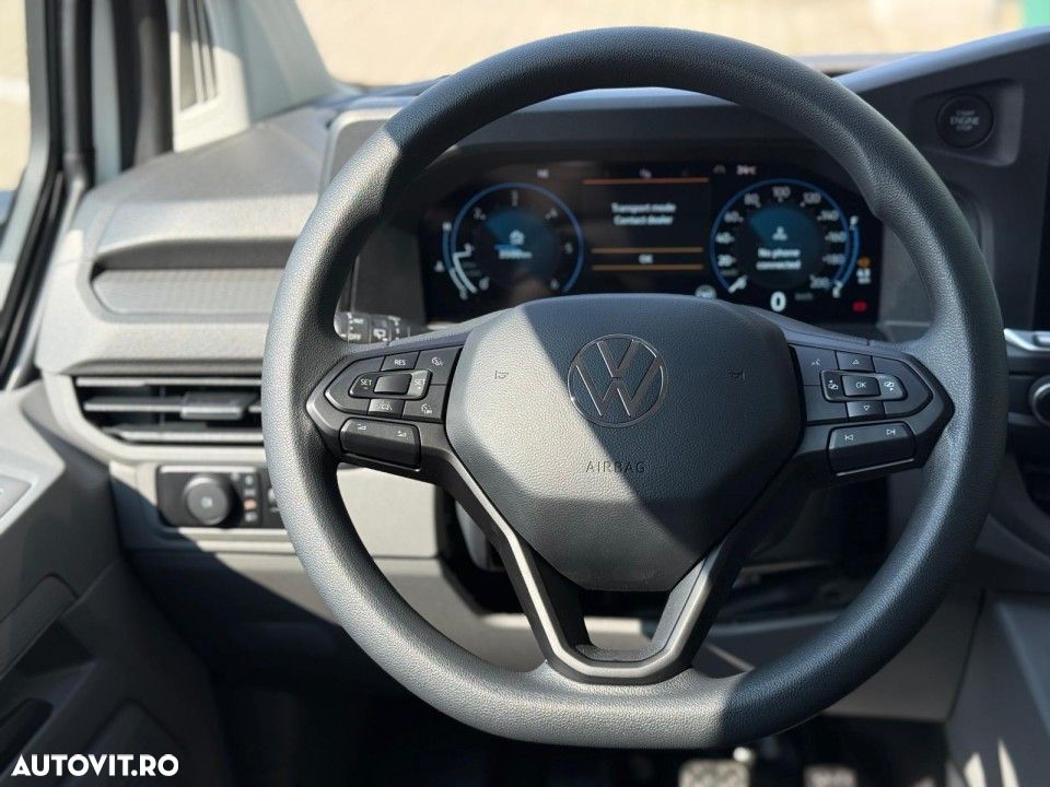 Volkswagen Caravelle - 12