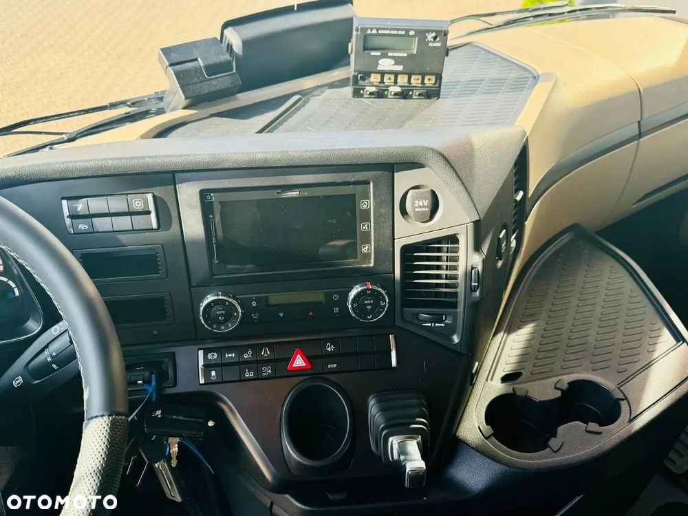 Mercedes-Benz Actros 2542 // E6 // chłodnia multitemperatura 22,5 Epal // winda // bitemperatua // świeżo z Niemiec // Idealny !!! - 31