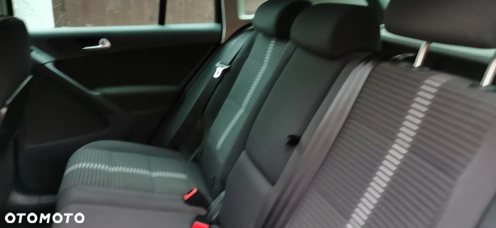 Volkswagen Tiguan - 6