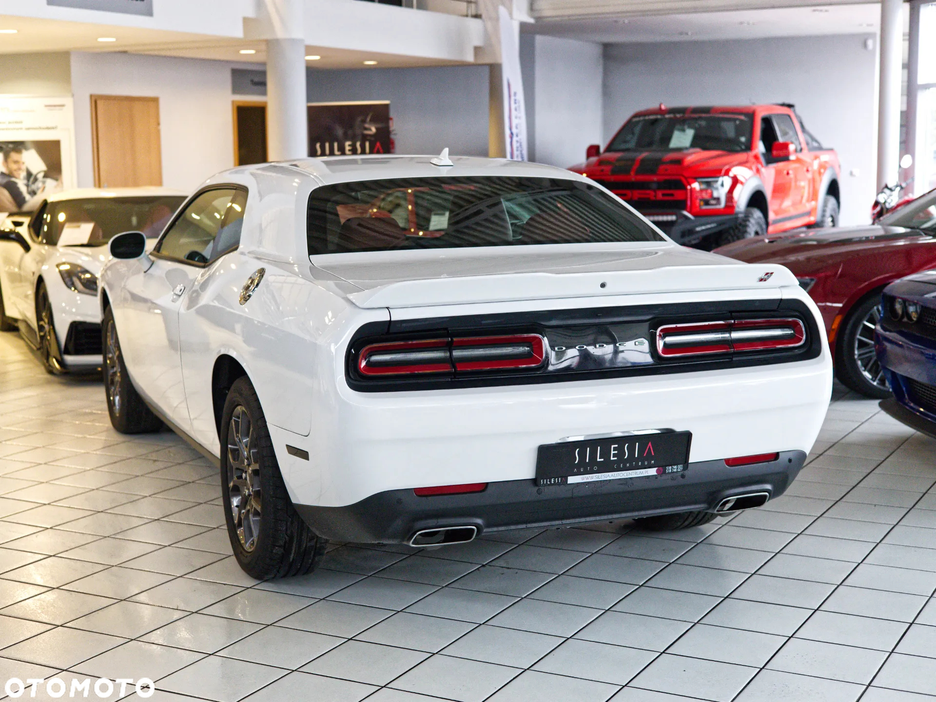 Dodge Challenger Automatik SXT Plus - 4