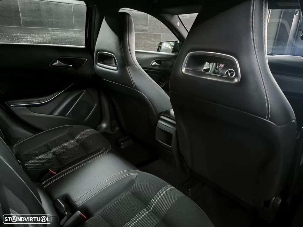 Mercedes-Benz A 180 d Urban - 24