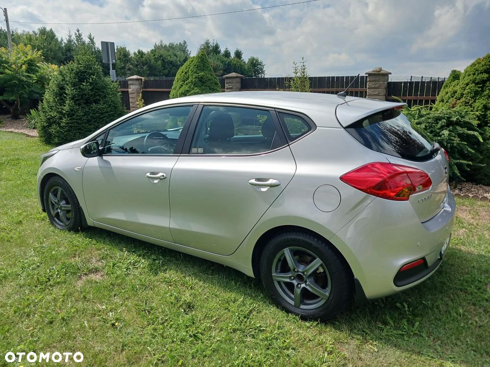 Kia Ceed 1.6 CRDi L - 6