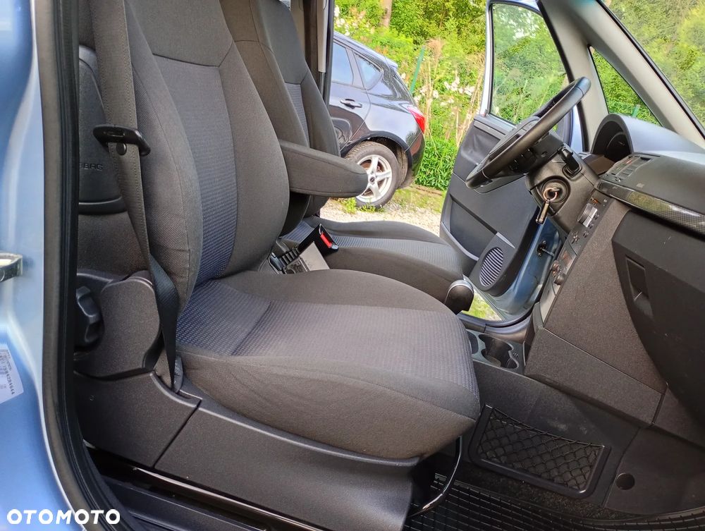 Opel Meriva 1.8 16V Cosmo Easytronic - 9