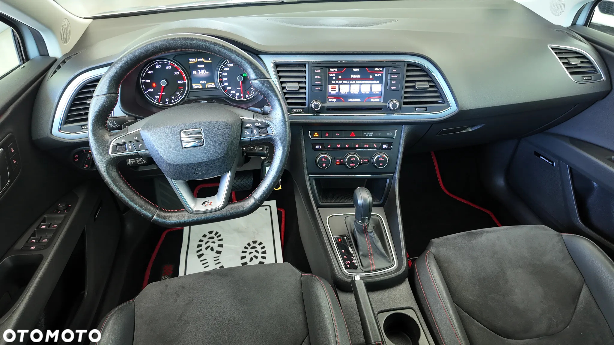 Seat Leon ST 1.8 TSI Start&Stop DSG FR - 21