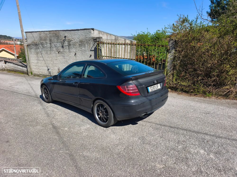 Mercedes-Benz C 220 - 6